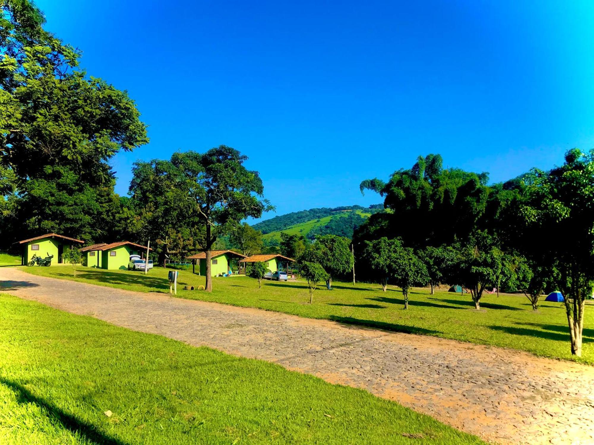 Pousada E Camping Recanto Da Praia Капитолиу Экстерьер фото