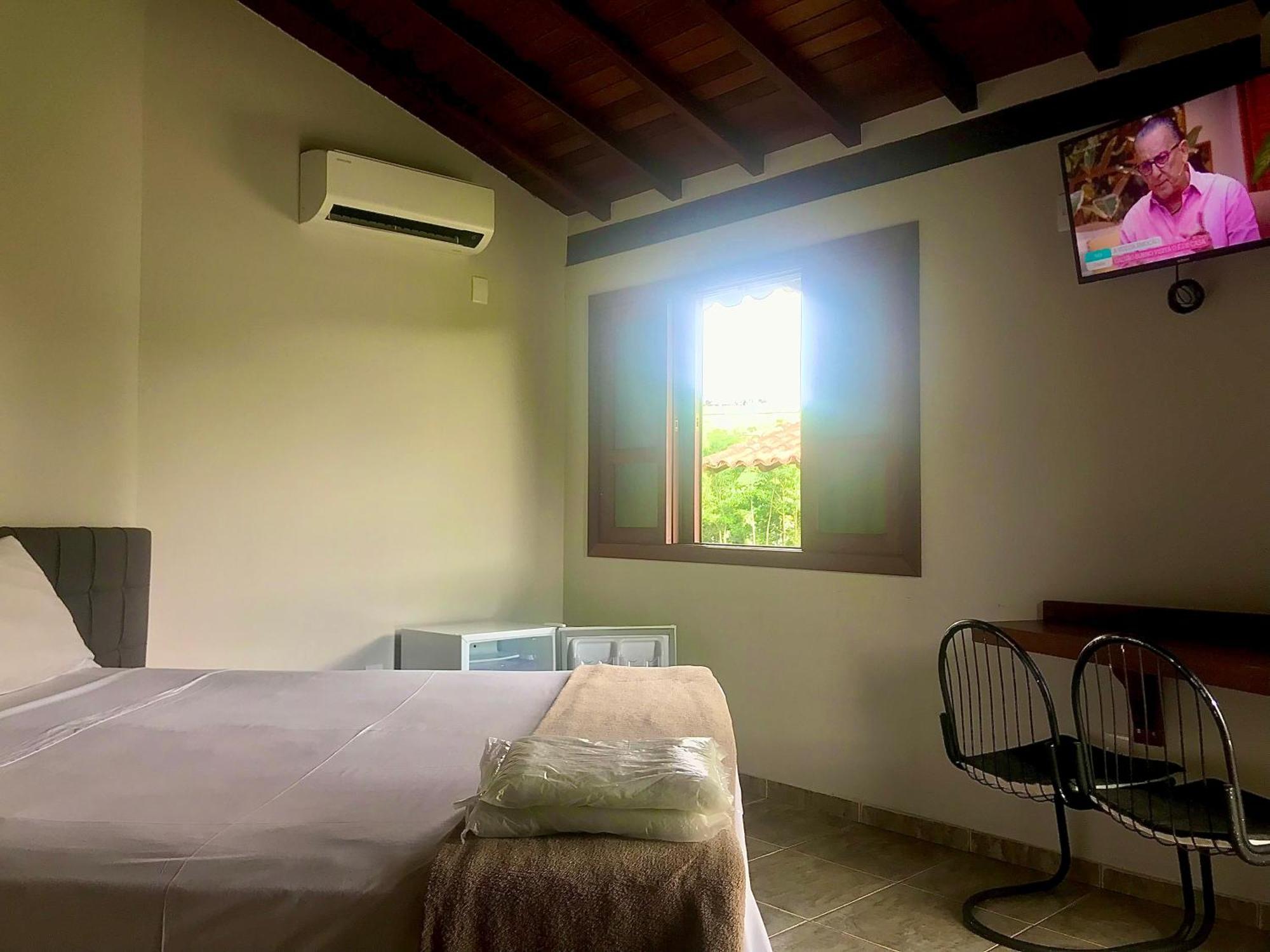 Pousada E Camping Recanto Da Praia Капитолиу Экстерьер фото